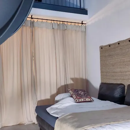Ferienwohnung Am Alten Kino Apartamento
